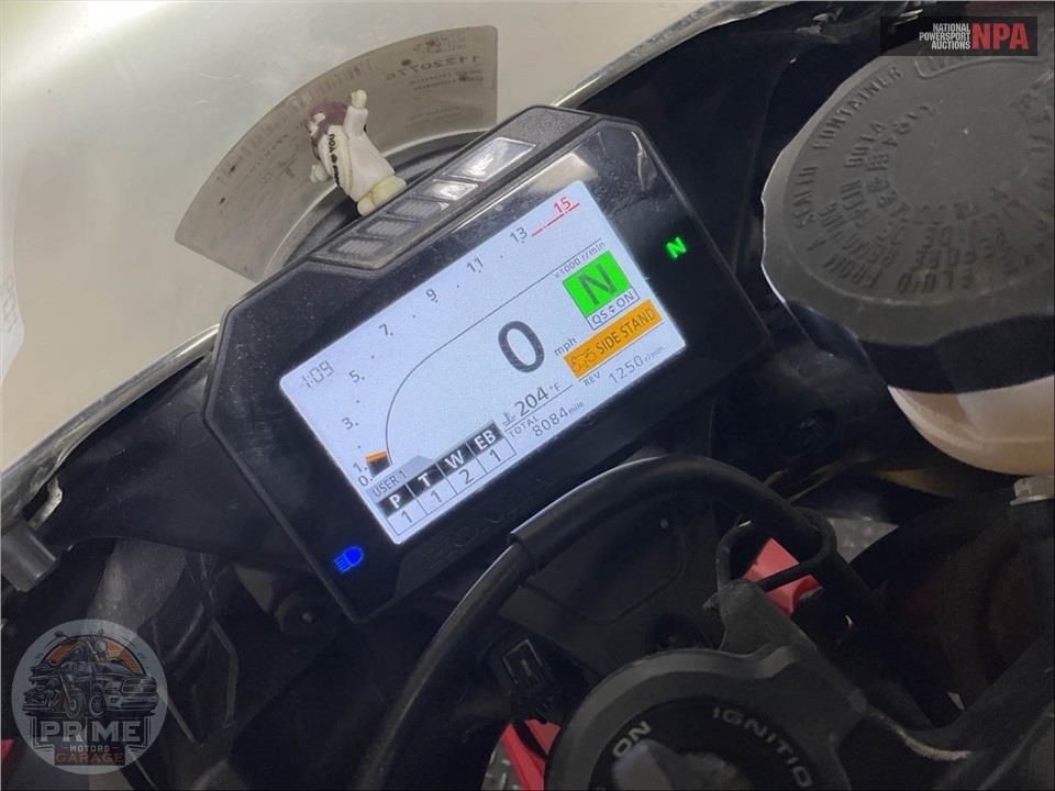 2022 Honda CBR1000RR — фото 5