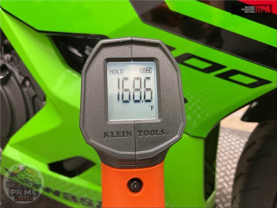 2023 Kawasaki EX400HPFAN NINJA 400  KRT EDITION — фото 8