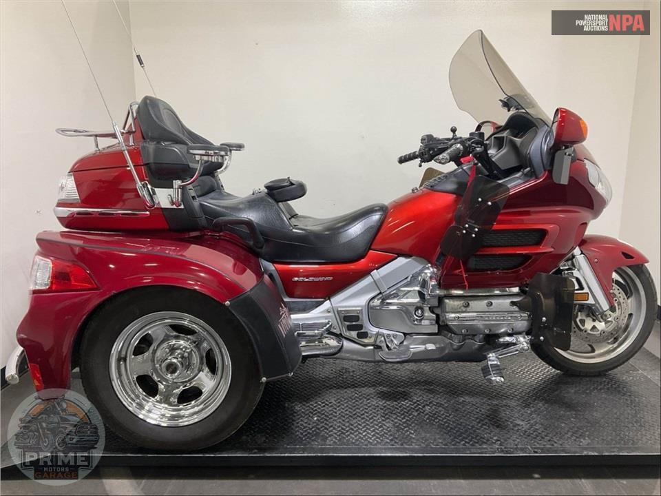 2008 Honda GL1800PM8 GOLDWING — фото 1