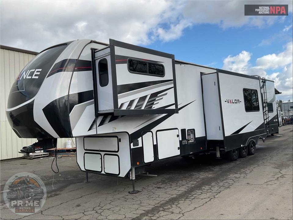 2023 Alliance Rv M-43V13 - VALOR FIFTH WHEEL SERIES — фото 2