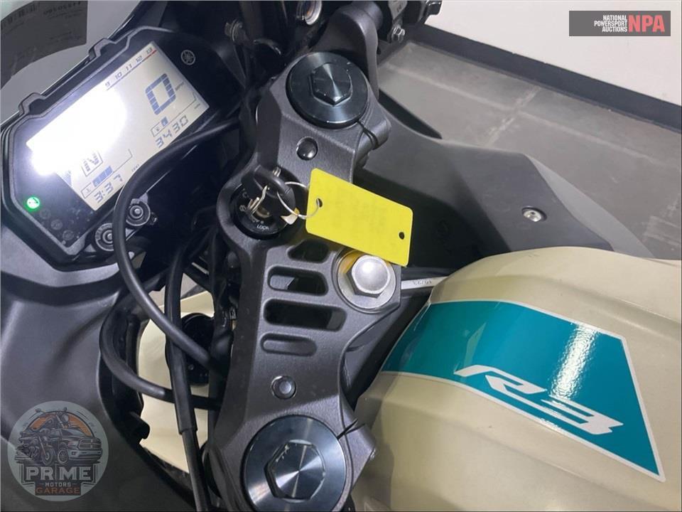 2024 Yamaha YZF-R3 — фото 13