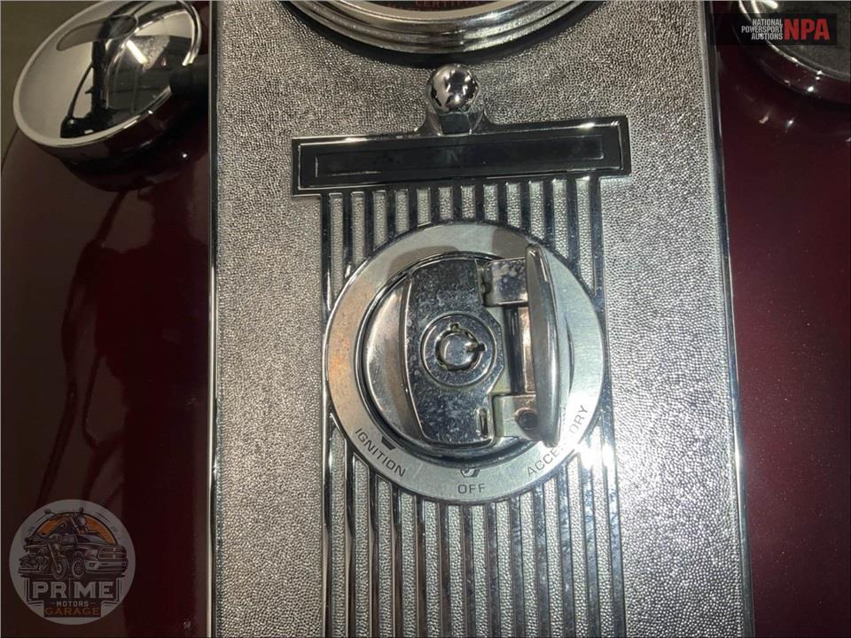 2005 Harley-Davidson FLHRCI ROAD KING CLASSIC — фото 11