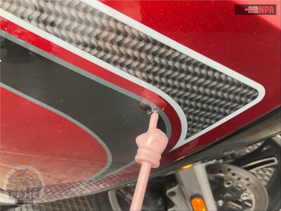 2013 Victory Motorcycles VISION TOUR RED BLACK — фото 15
