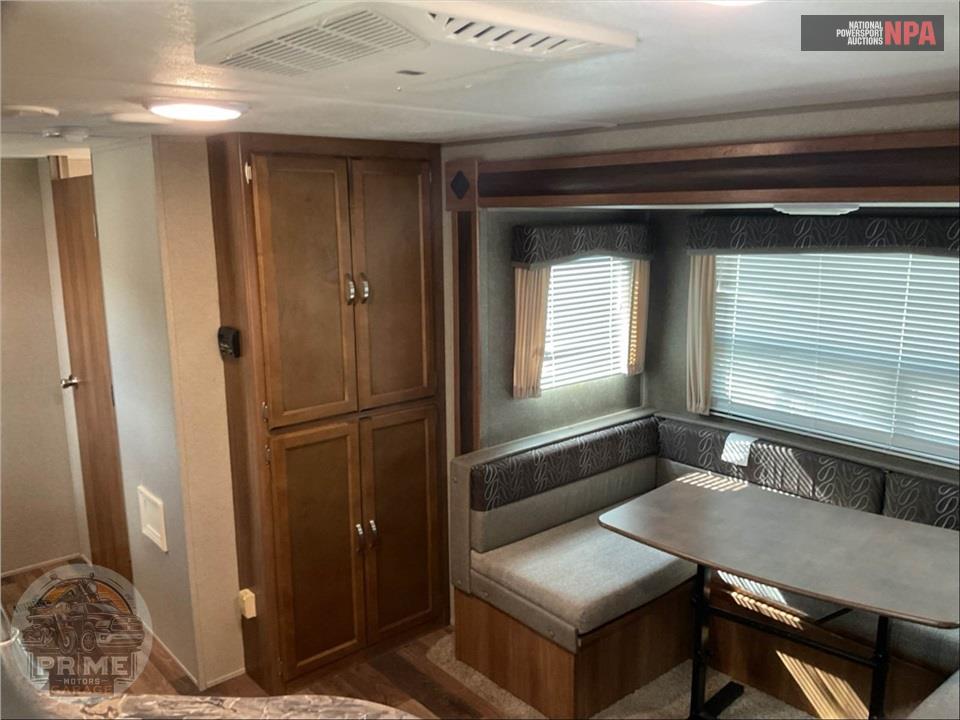 2018 Keystone Rv M-2720 BH - SUMMERLAND SERIES — фото 6