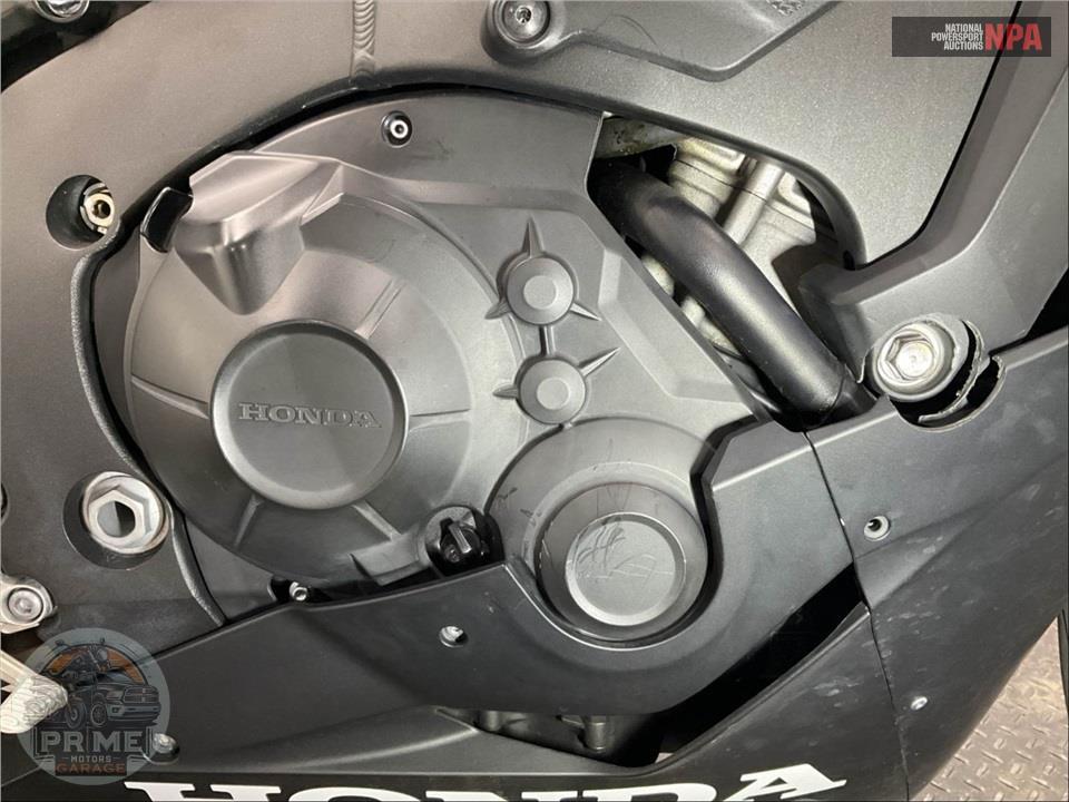 2018 Honda CBR1000RR — фото 6