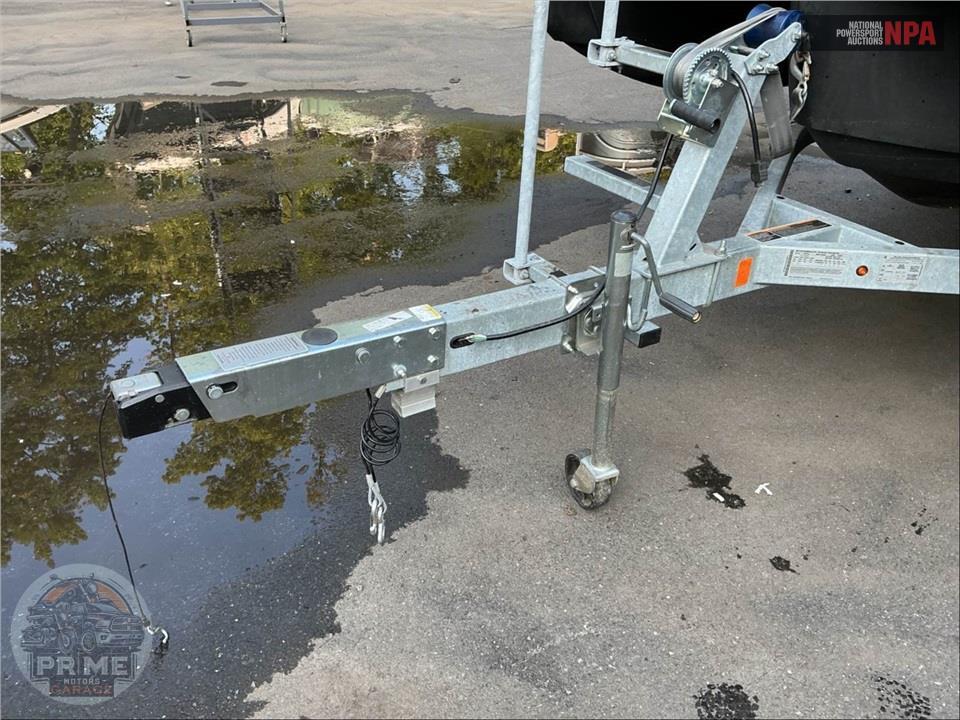 2023 Seadoo/Brp PB SWITCH CRUISE L=18 E=1 230HP ROT JET — фото 30