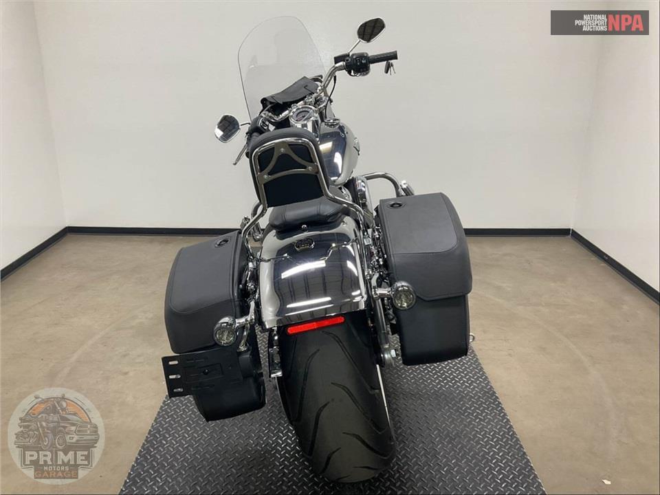 2025 Harley-Davidson FLSTFI SOFTAIL FAT BOY GRAY GHOST — фото 4