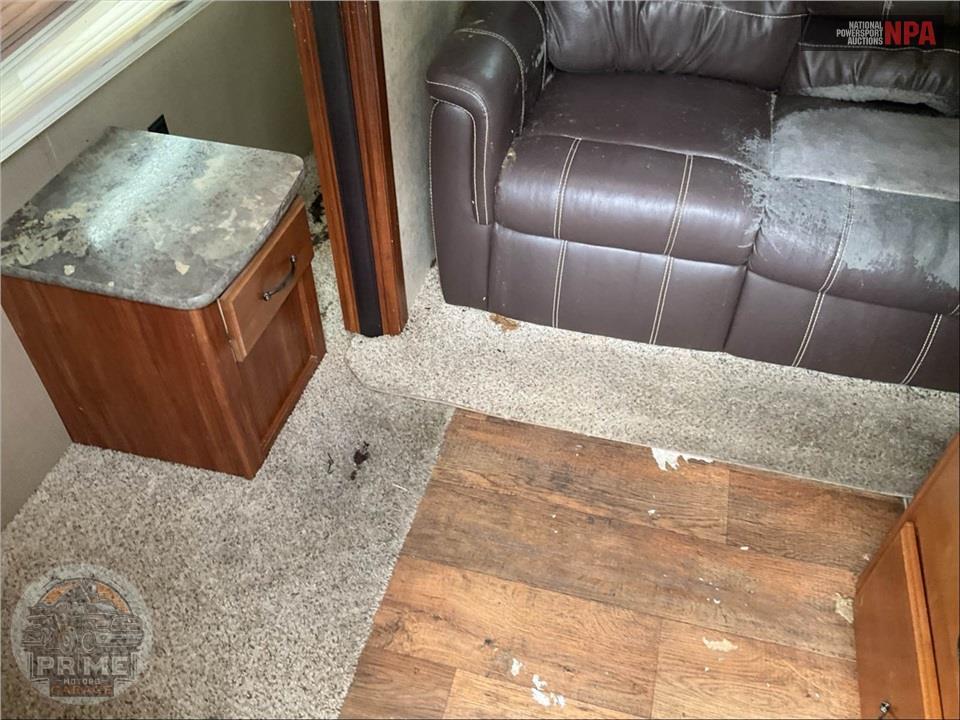 2015 Keystone Rv M-27 RLS - COUGAR SERIES — фото 19
