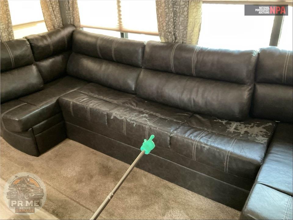 2017 Highland Ridge Rv M-295FBH - LIGHT FIFTH WHEEL SERIES — фото 10