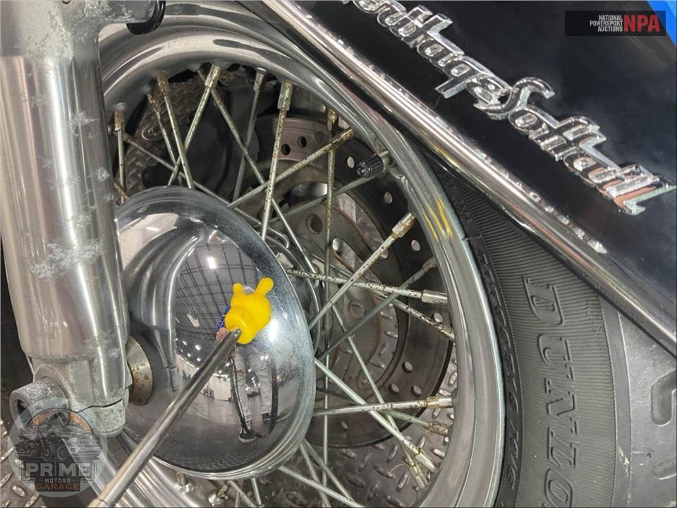 2011 Harley-Davidson FLSTC HRTG SFTL CLSC — фото 18