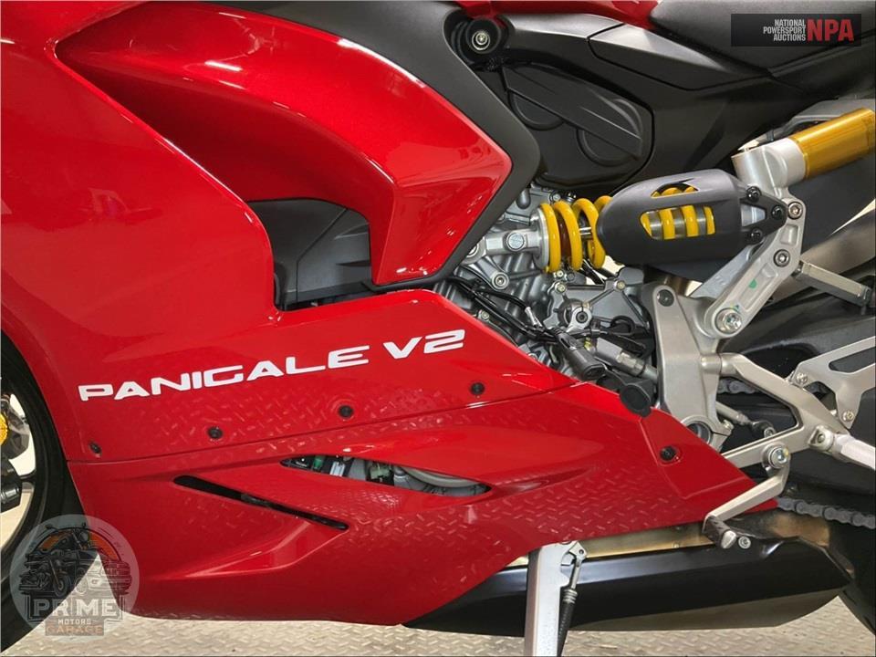 2024 Ducati PANIGALE V2 — фото 7