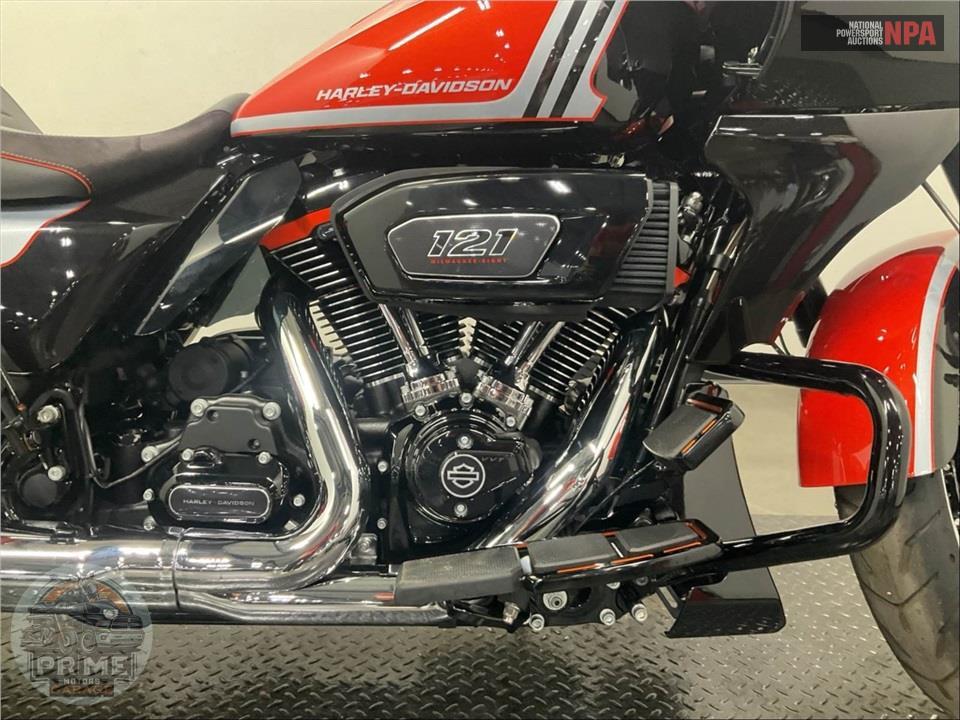 2024 Harley-Davidson FLTRXSE CVO ROAD GLIDE — фото 6
