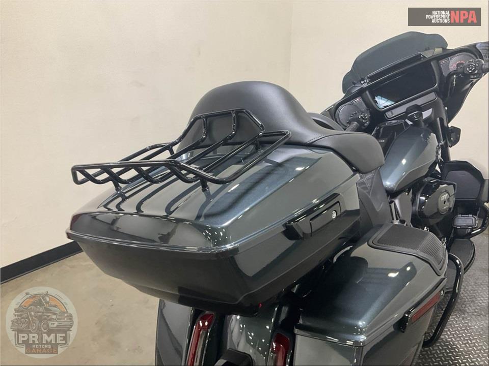 2025 Harley-Davidson FLHXU STEET GLIDE ULTRA — фото 18