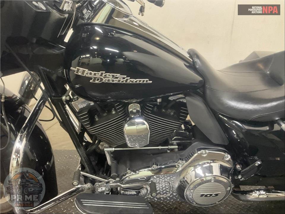 2012 Harley-Davidson FLHX STREET GLIDE — фото 7