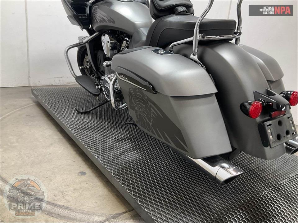 2021 Indian Motorcycle CHALLENGER (BLACK) — фото 17