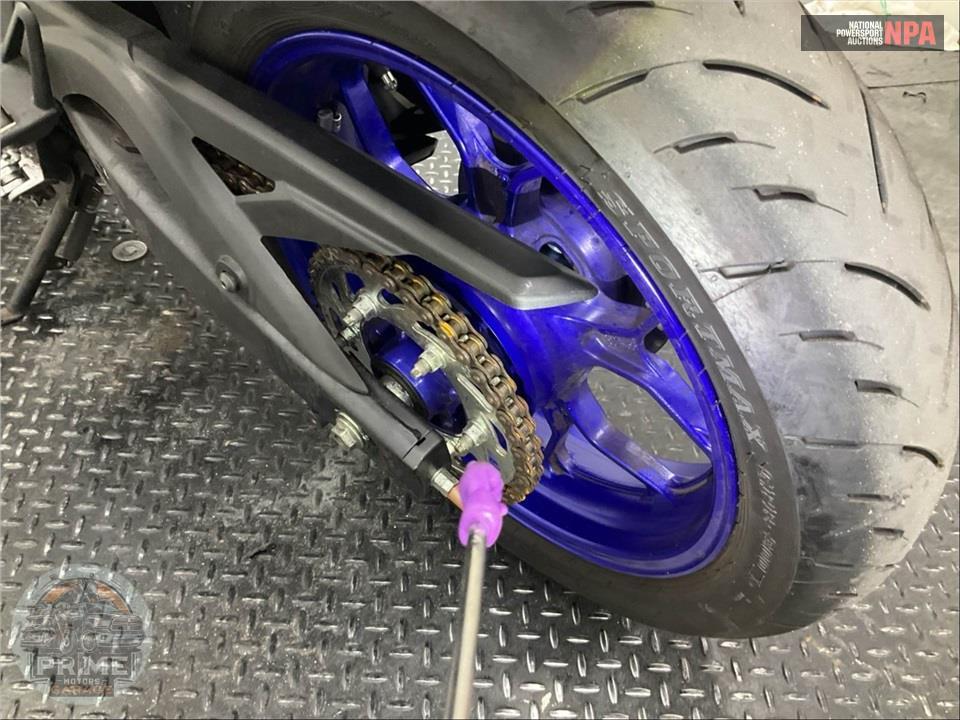 2023 Yamaha YZF-R3 — фото 26