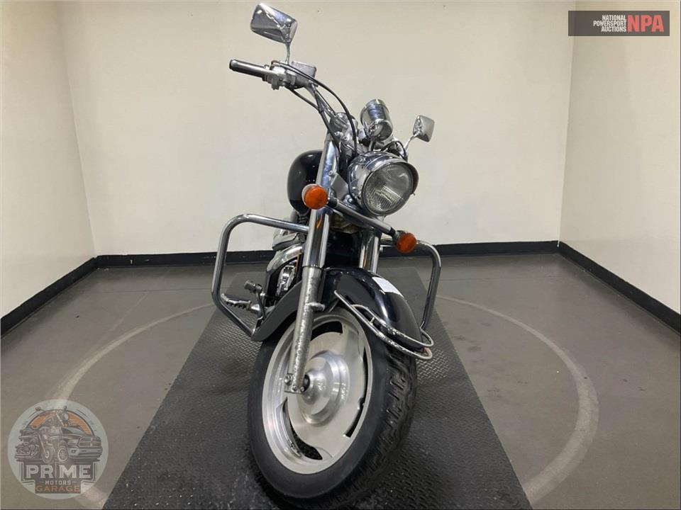 2004 Honda VT1100C24 SHADOW SABRE — фото 2