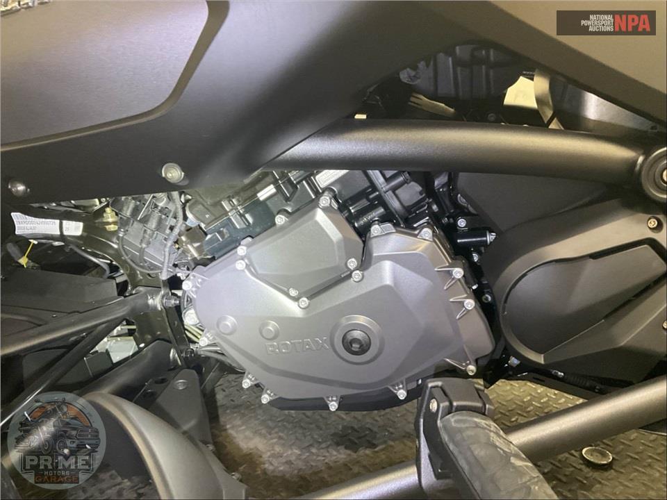 2018 Can-Am SPYDER F3-S SE6 — фото 5