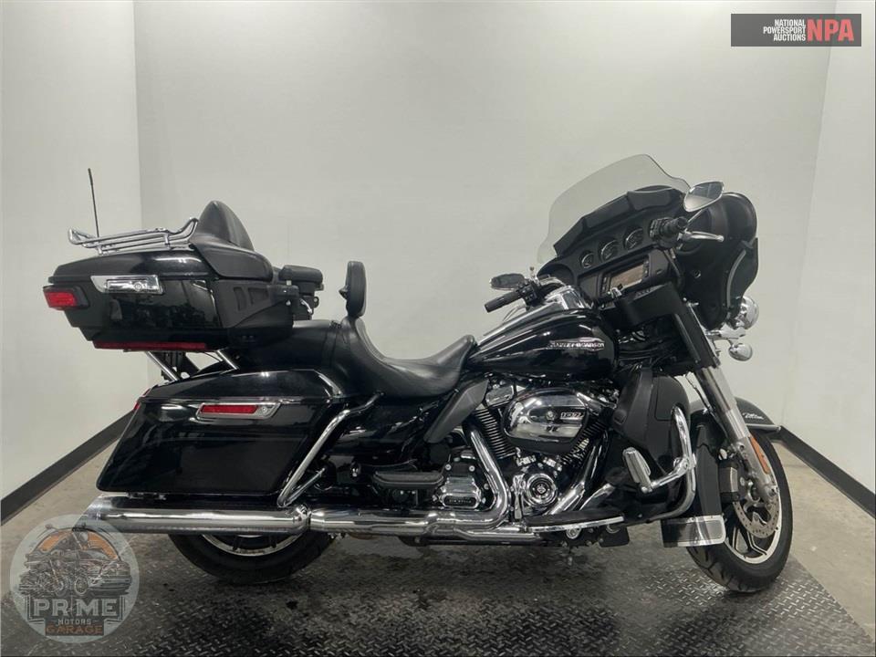 2018 Harley-Davidson FLHTCU ELECTRA GLIDE ULTRA CLASSIC — фото 1