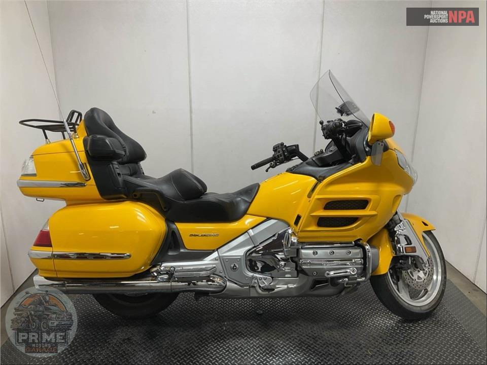 2010 Honda GL1800HPMA GOLDWING — фото 1