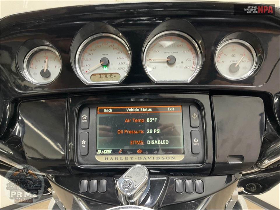 2014 Harley-Davidson FLHXS STREET GLIDE — фото 5