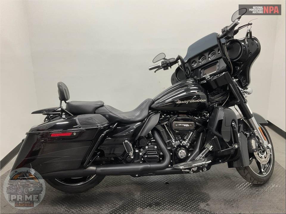 2017 HARLEY-DAVIDSON FLHXSE CVO STREET GLIDE