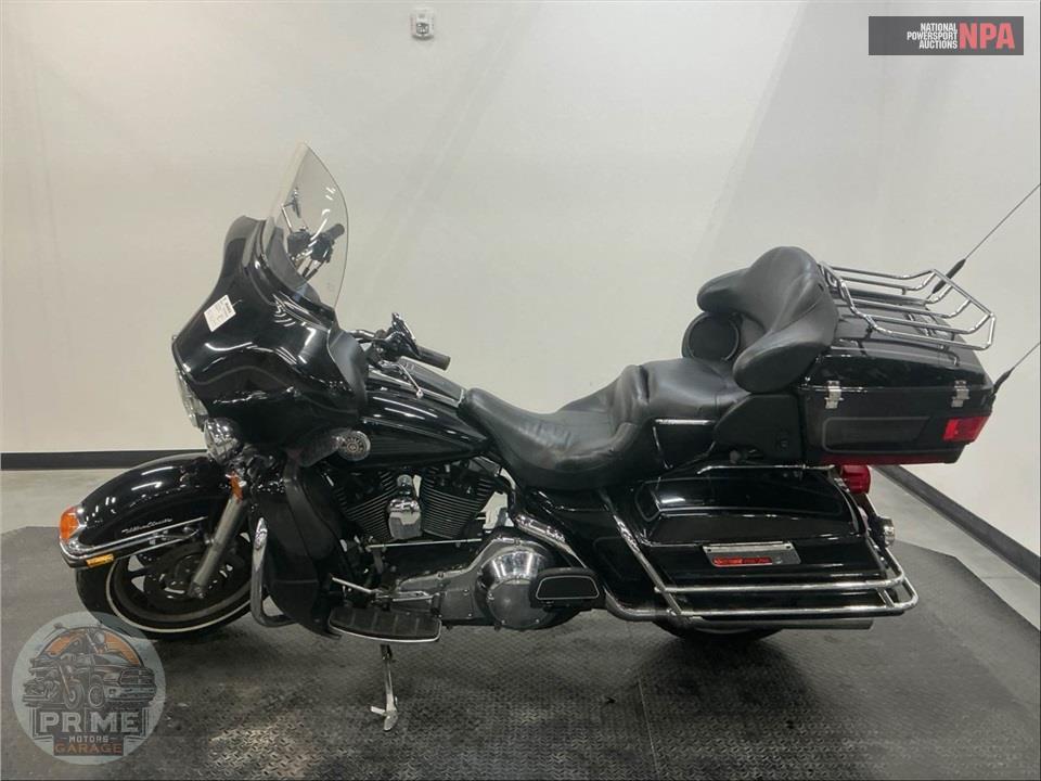 2004 Harley-Davidson FLHTCUI ULTRA CLASSIC ELECTRA GLIDE — фото 3