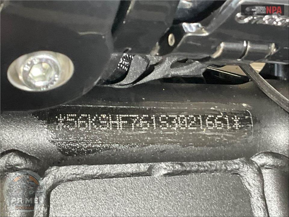 2025 Indian Motorcycle SUPER SCOUT BLACK SMOKE WITH GRAPHICS — фото 17
