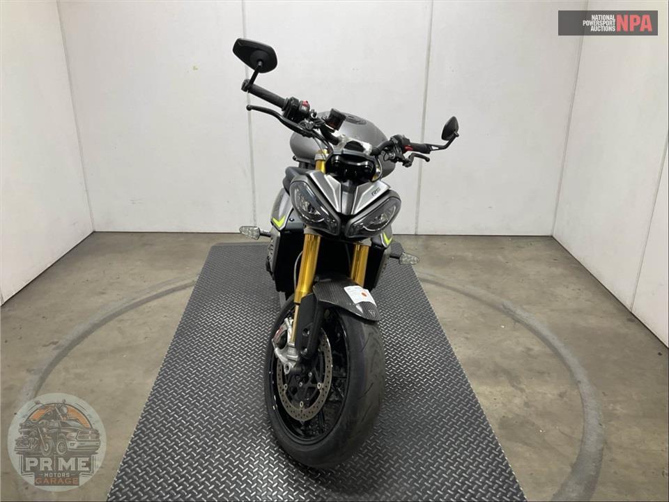 2022 Triumph SPEED TRIPLE RS — фото 2