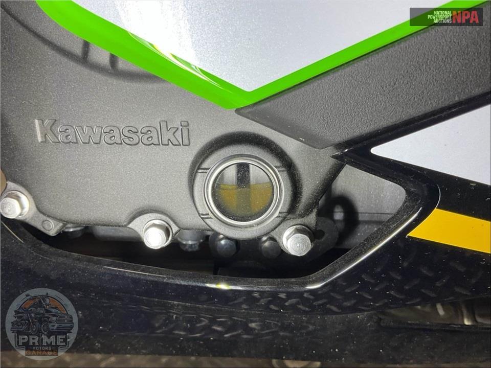2025 Kawasaki ZX400SSFAL NINJA ZX-4RR (ABS) — фото 9