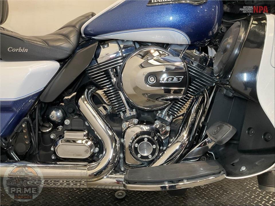 2015 Harley-Davidson FLHTCUL ULTRA CLASSIC LOW — фото 6