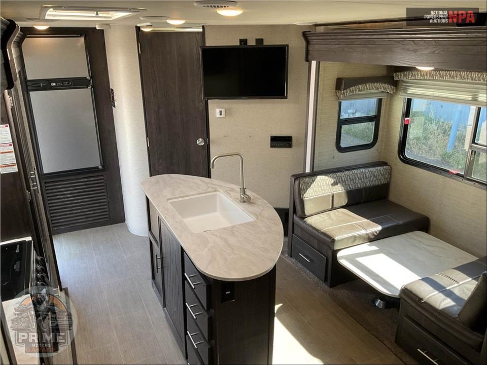 2018 Kodiak By Dutchmen M-253RBSL - EXPRESS SERIES — фото 7