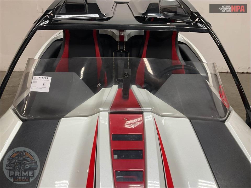 2016 Polaris SLINGSHOT SL LE — фото 27