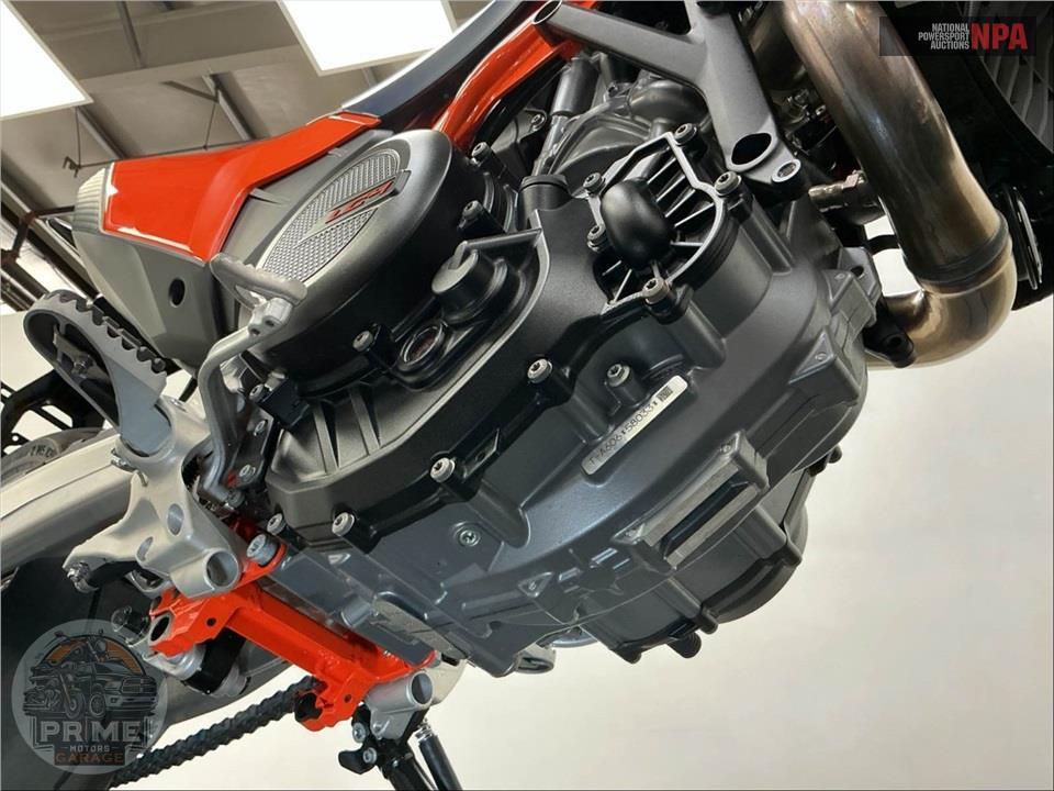 2026 Ktm 690 SMC R — фото 11