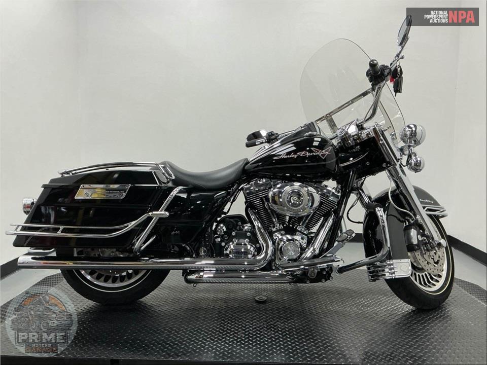 2010 Harley-Davidson FLHR ROAD KING — фото 1