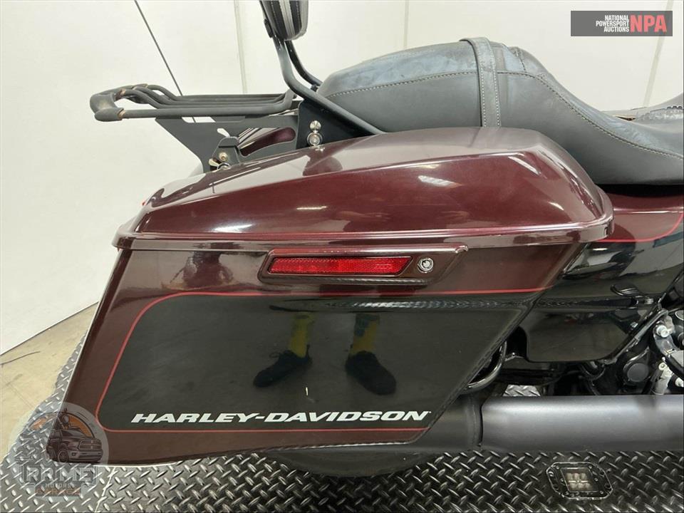 2022 Harley-Davidson FLHXS STREET GLIDE SPECIAL — фото 19
