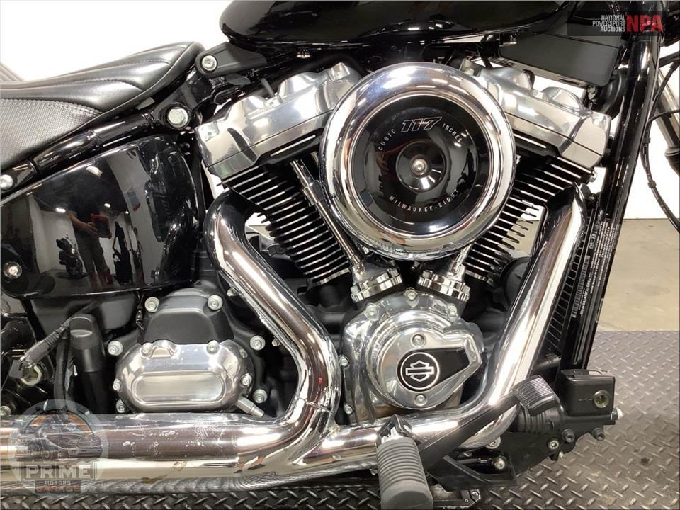 2026 Harley-Davidson FXBB STREET BOB — фото 6