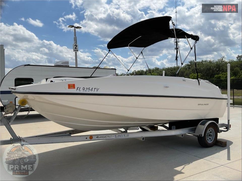 2018 Bayliner Marine 190 DB(***) DECK BOAT SERIES L=19/E=1-150HP MERCURY OB — фото 2