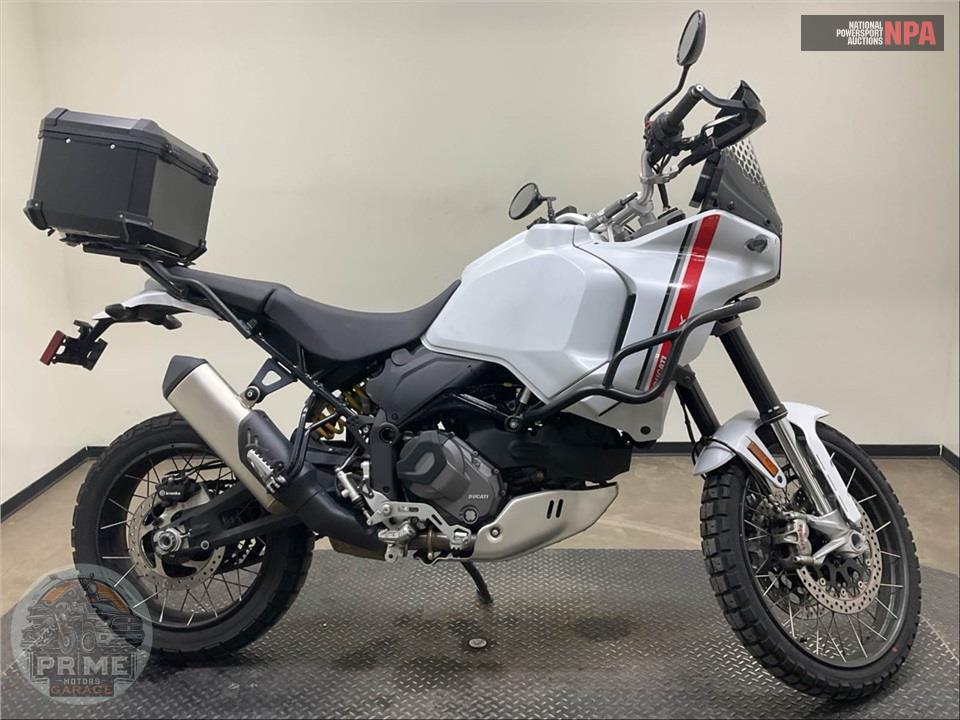 2023 DUCATI DESERTX