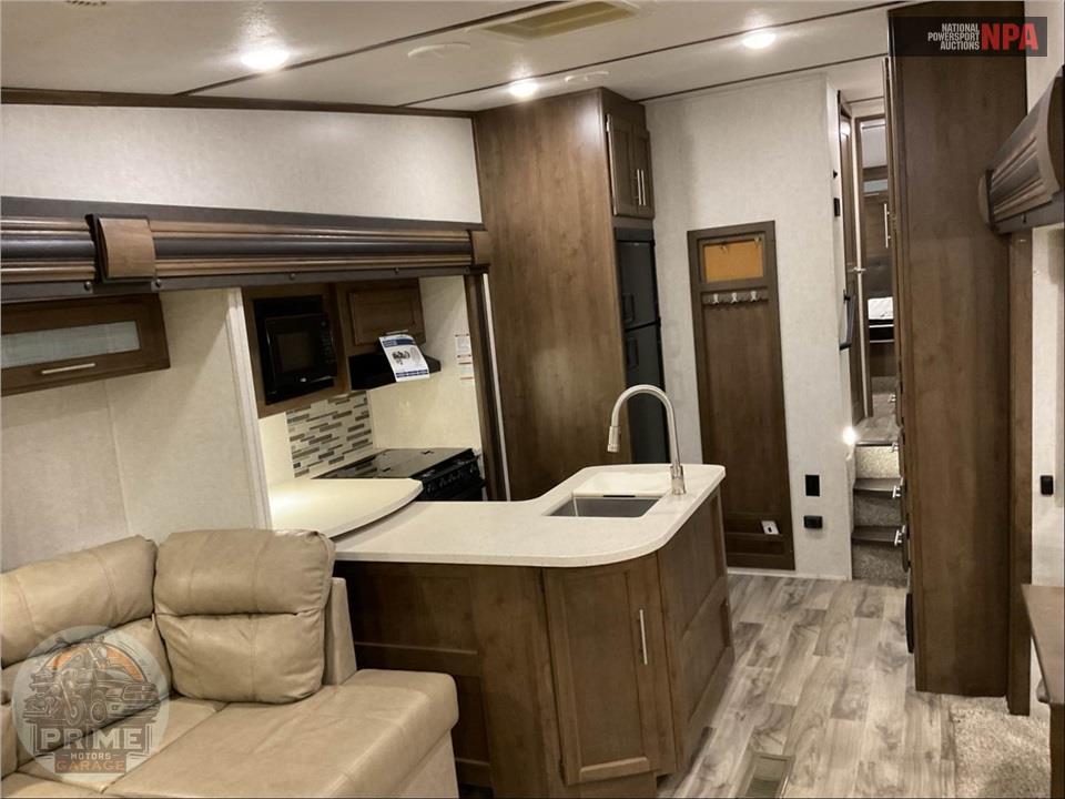 2019 Keystone Rv M-29 RES - COUGAR FIFTH WHEEL SERIES — фото 9