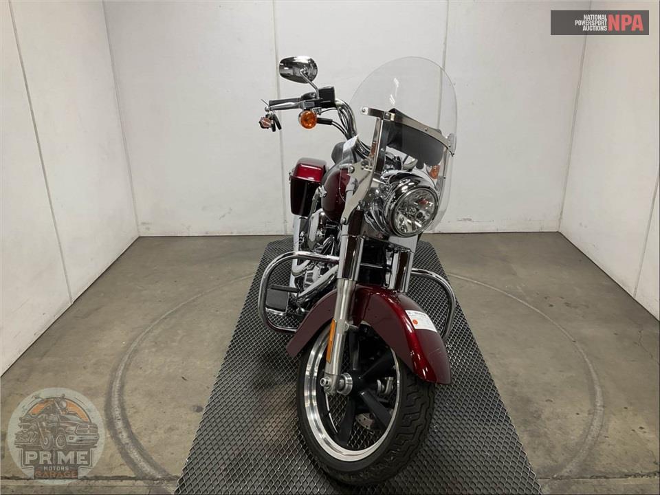 2015 Harley-Davidson FLD-103 DYNA SWITCHBACK — фото 2