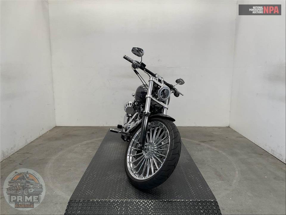 2015 Harley-Davidson FXSB BREAKOUT — фото 2