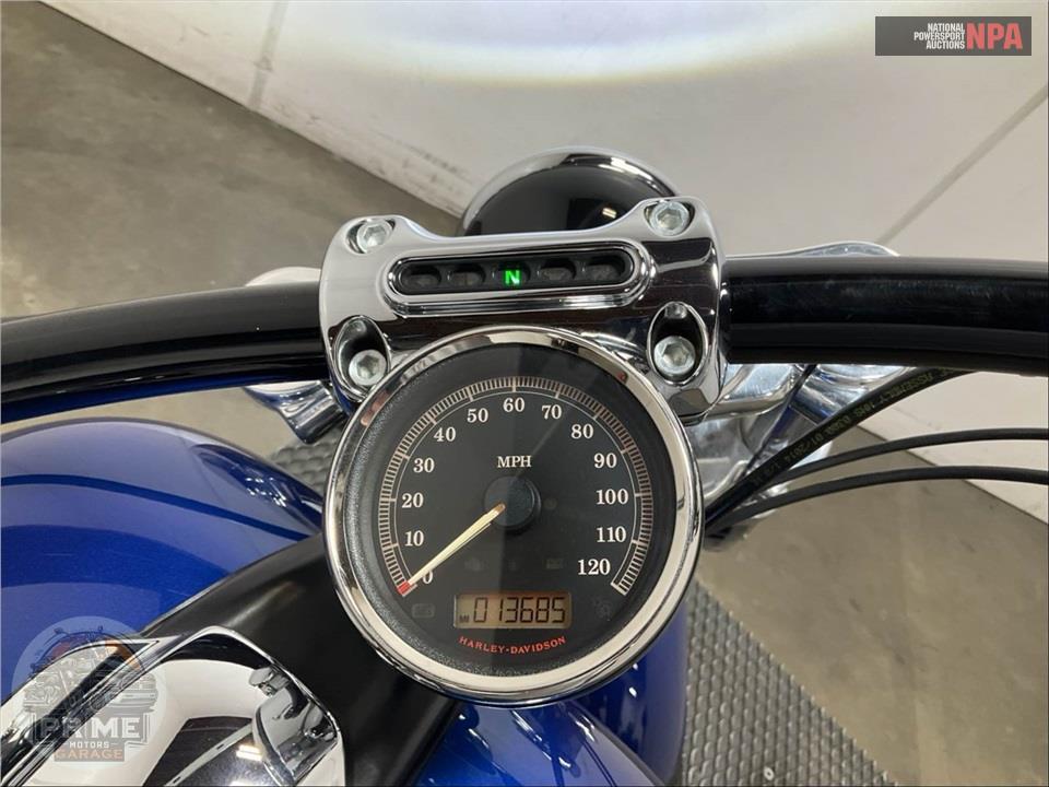 2015 Harley-Davidson FXSB BREAKOUT — фото 5
