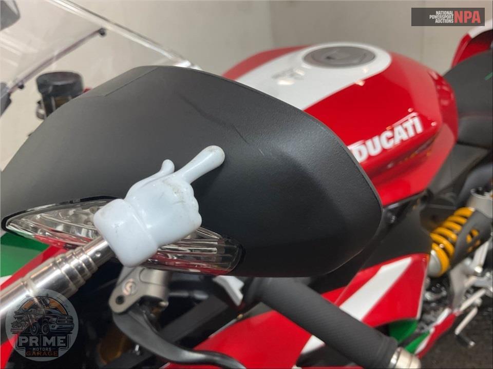 2025 Ducati PANIGALE V2 BAYLISS — фото 16