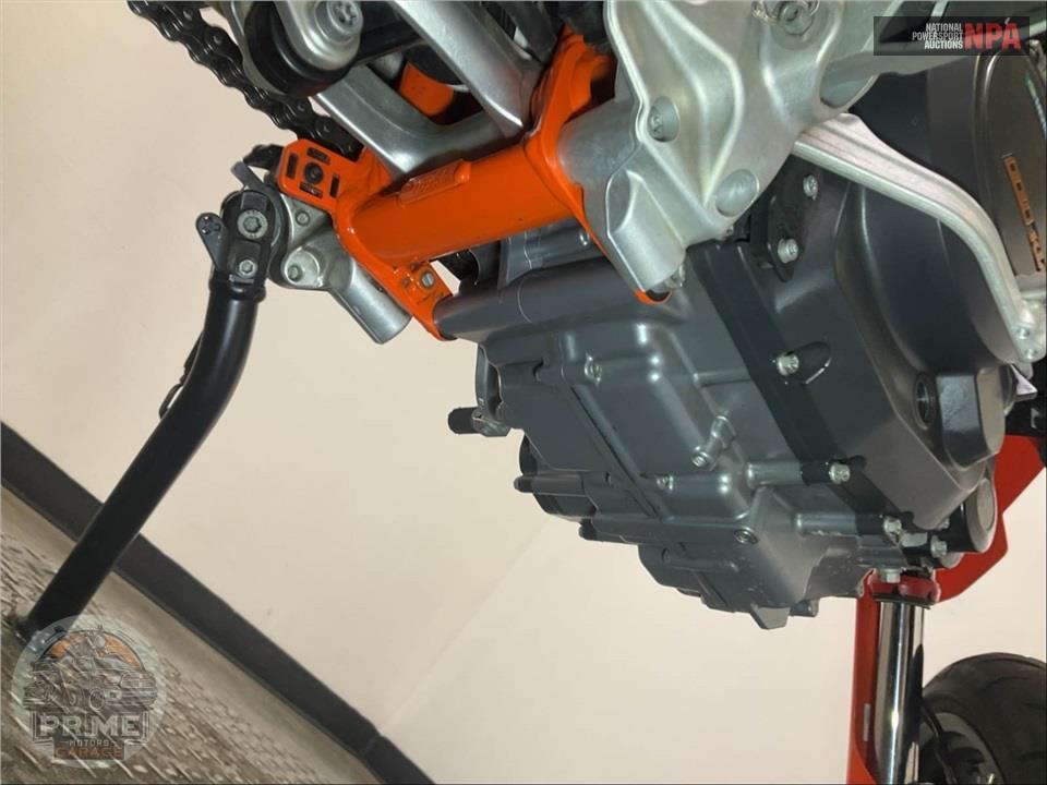 2022 Ktm 690 SMC R — фото 11