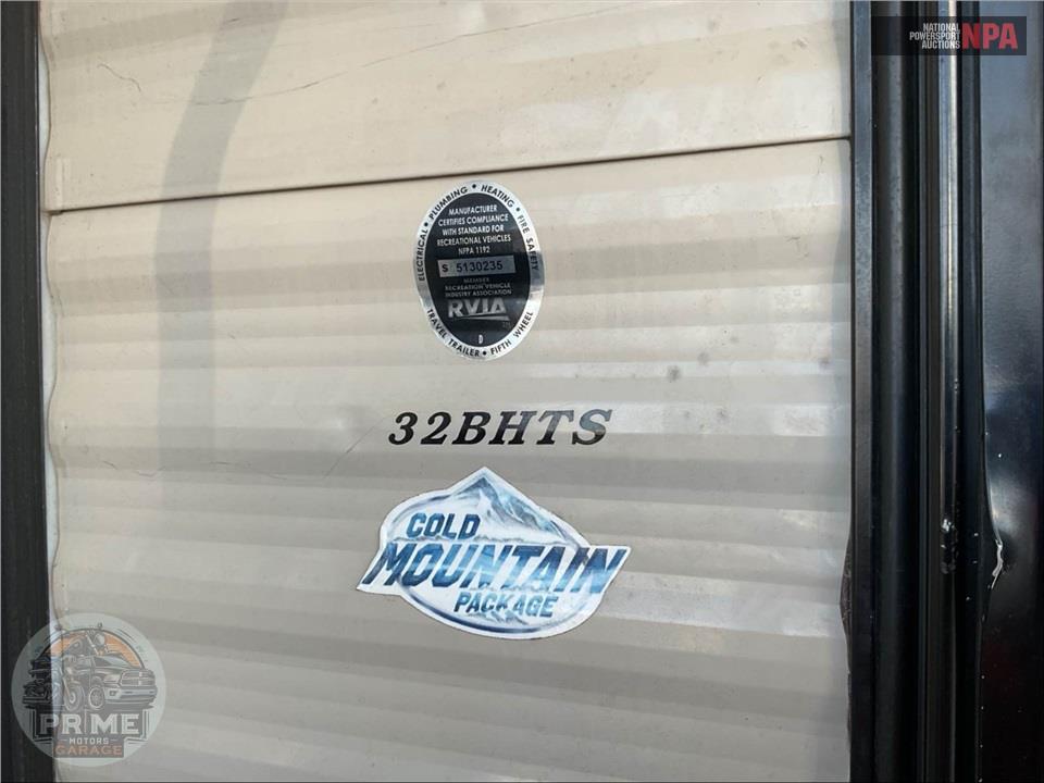 2019 Keystone Rv M-32 BHTS - HIDEOUT LUXURY SERIES — фото 5