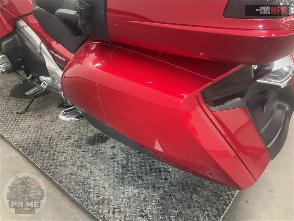 2016 Honda GL18HPMG GOLDWING — фото 13