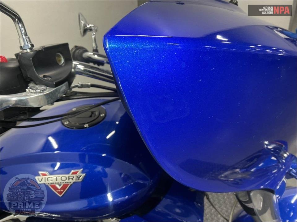 2013 Victory Motorcycles CROSS COUNTRY TOUR BLUE — фото 13