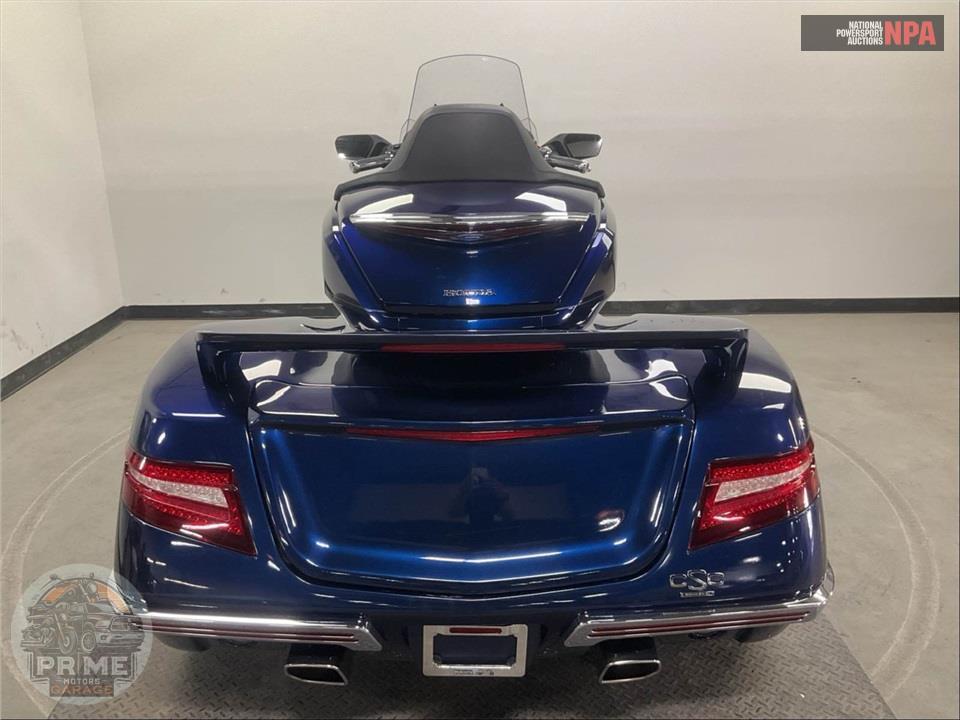 2018 Honda GL1800D GOLDWING TOUR DCT (BLUE) — фото 4