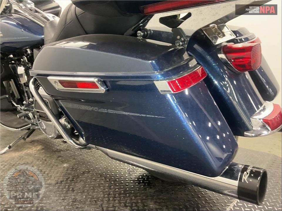 2016 Harley-Davidson FLTRU ROAD GLIDE ULTRA — фото 20